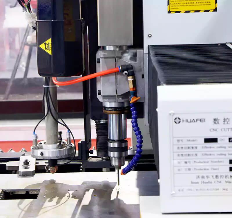 CNC plasma drilling and cutting machine detail